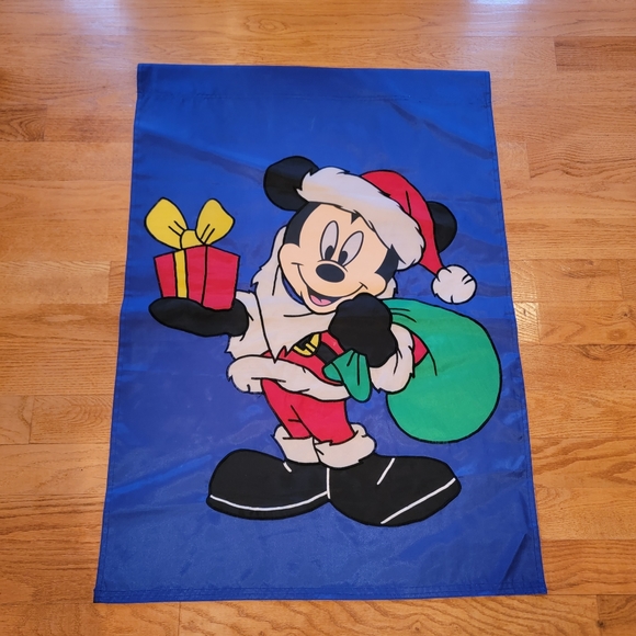 DISNEY ♡ 1990 Vintage Mickey Mouse Santa Large Outdoor Decorative Flag 28"x 39" - Picture 3 of 6
